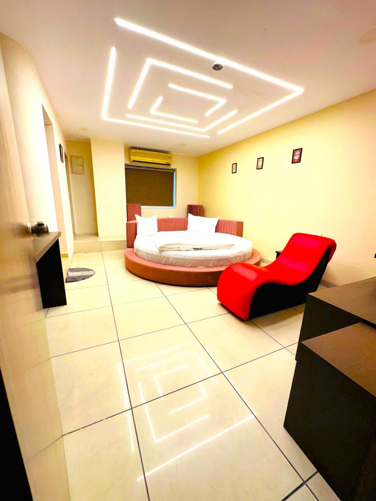 Aundh Elite Stay Pune Esterno foto