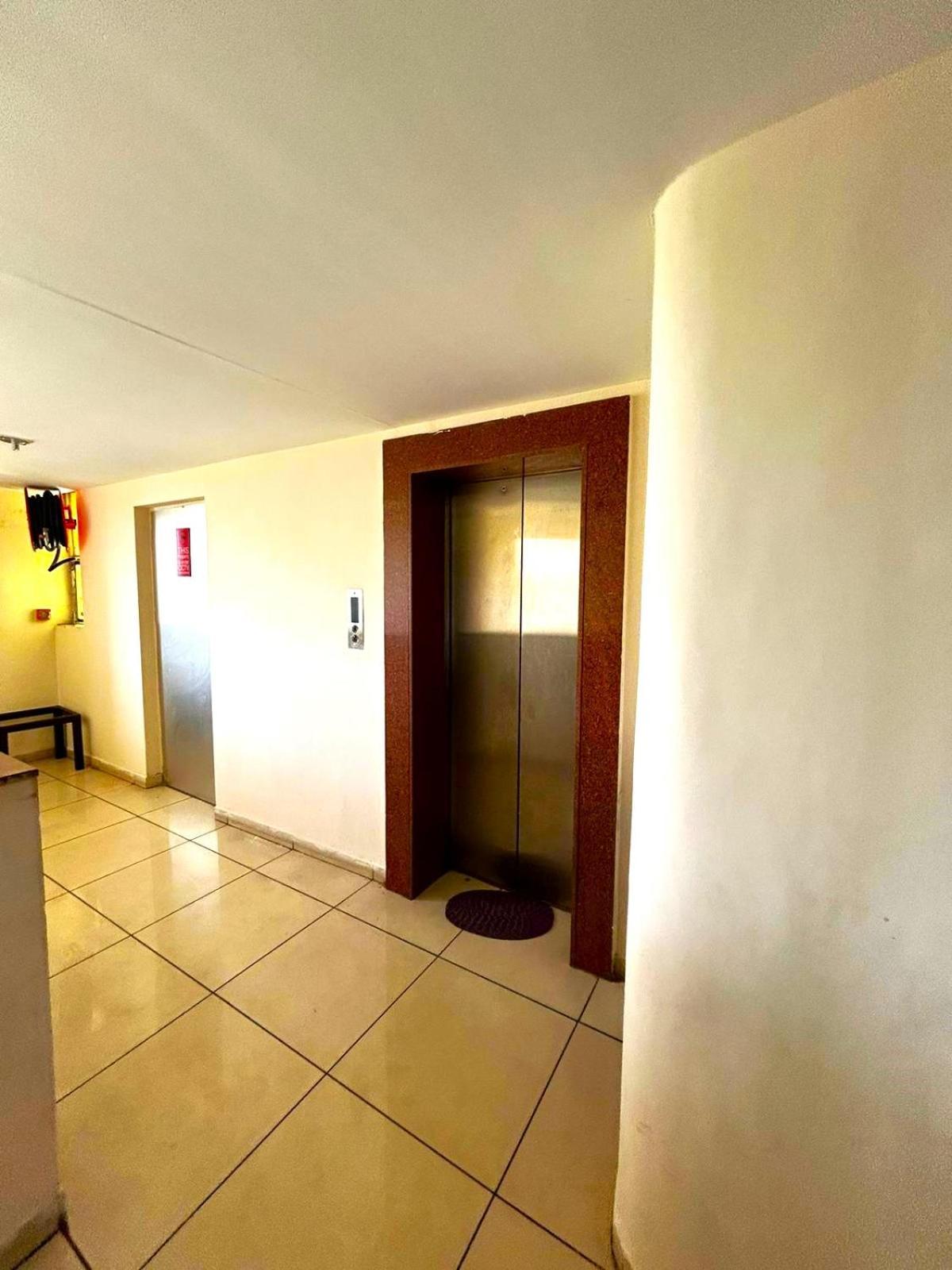 Aundh Elite Stay Pune Esterno foto