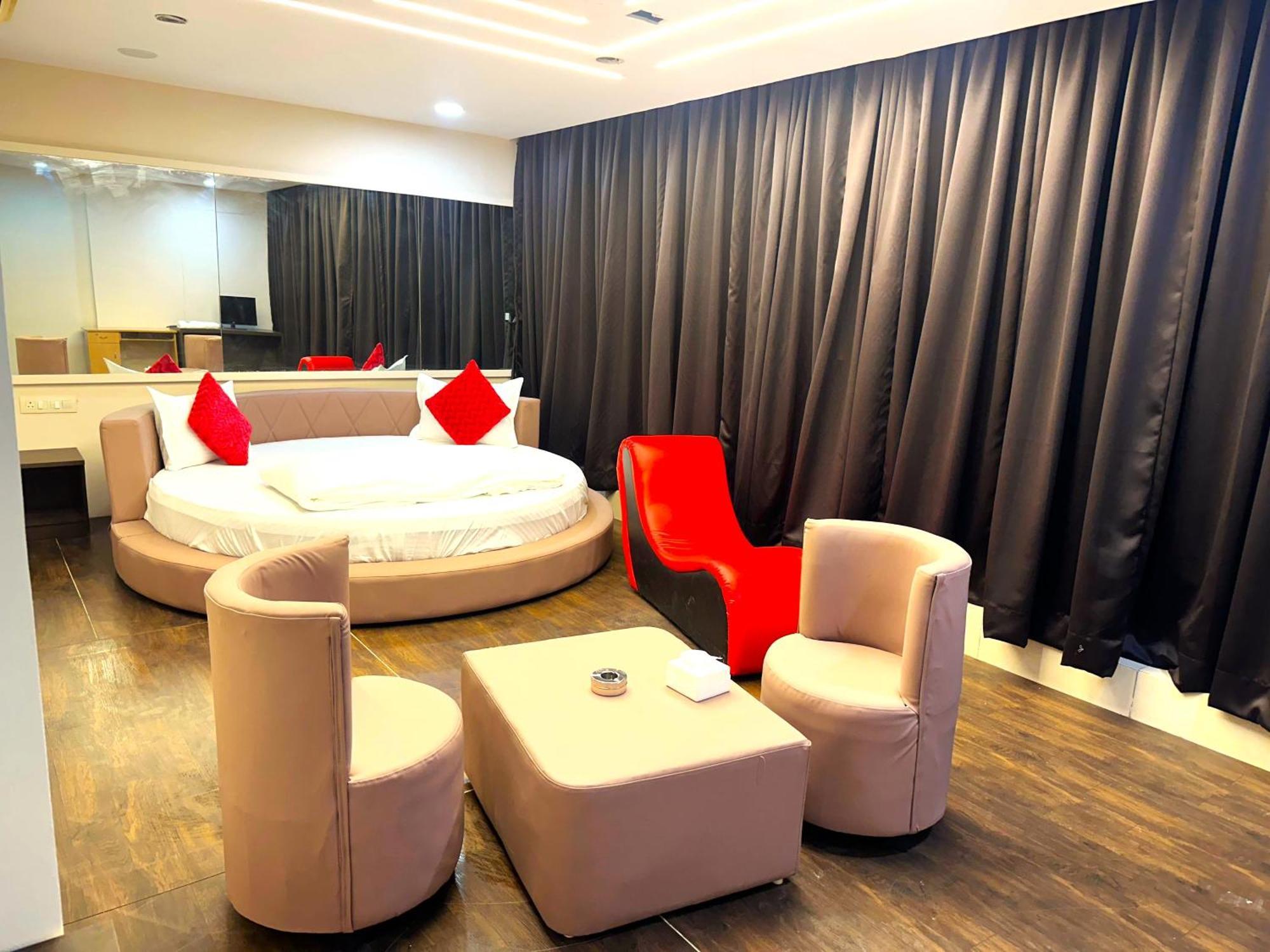 Aundh Elite Stay Pune Esterno foto